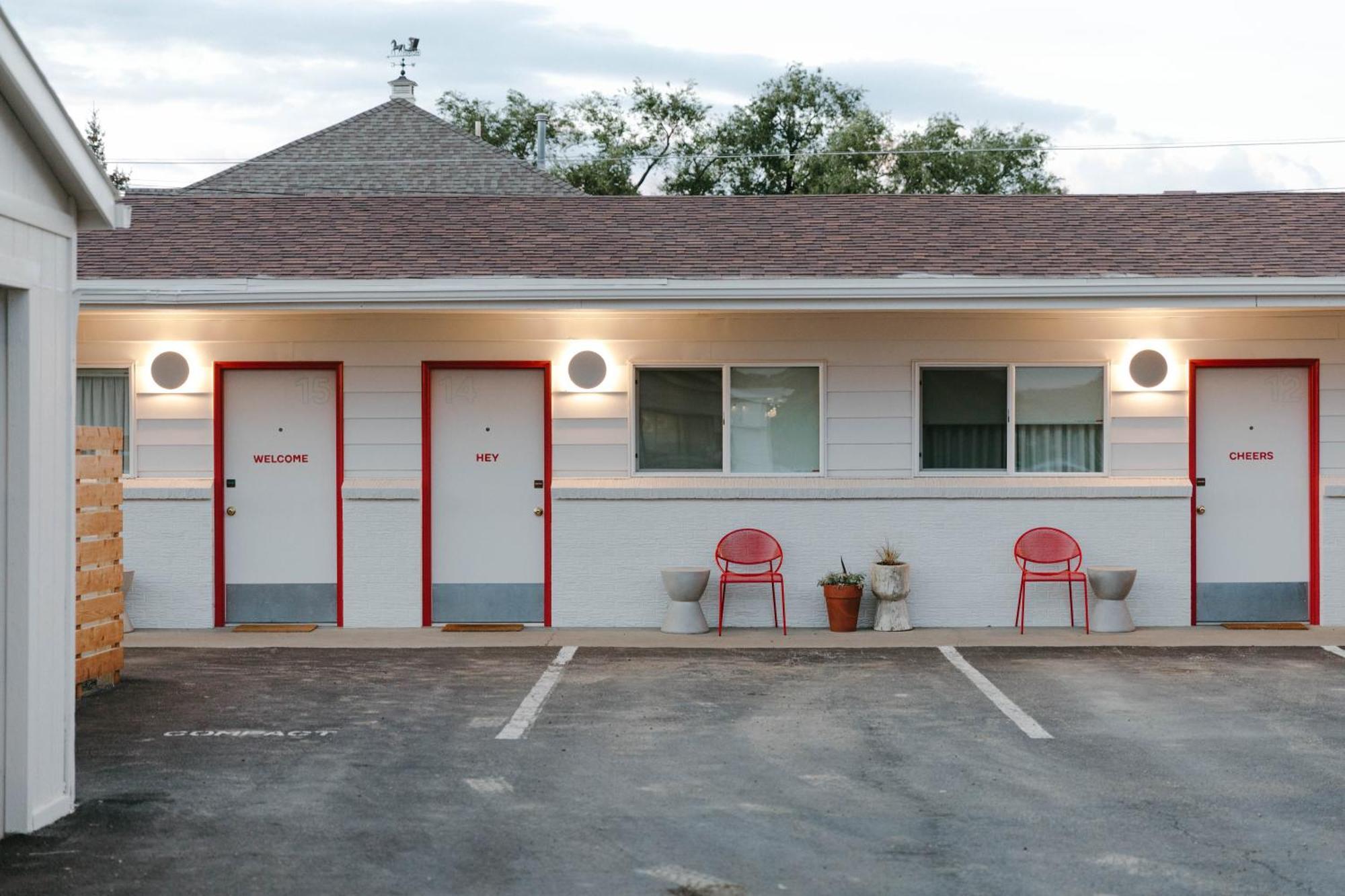 Mesa Verde Motel Mancos Exterior photo